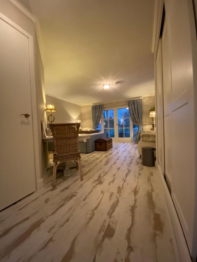 De Vijverkamer-----Prive Diner Op De Kamer Mogelijk!! 霍赫芬 外观 照片