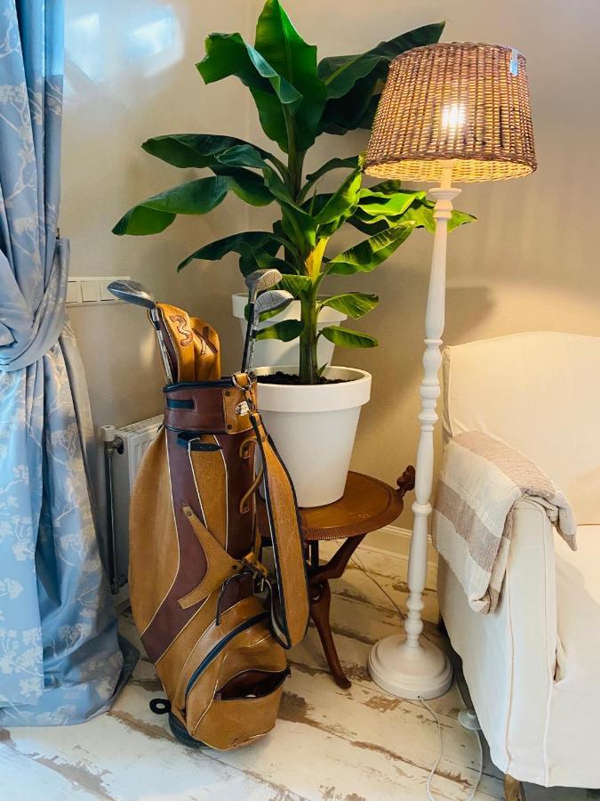 De Vijverkamer-----Prive Diner Op De Kamer Mogelijk!! 霍赫芬 外观 照片